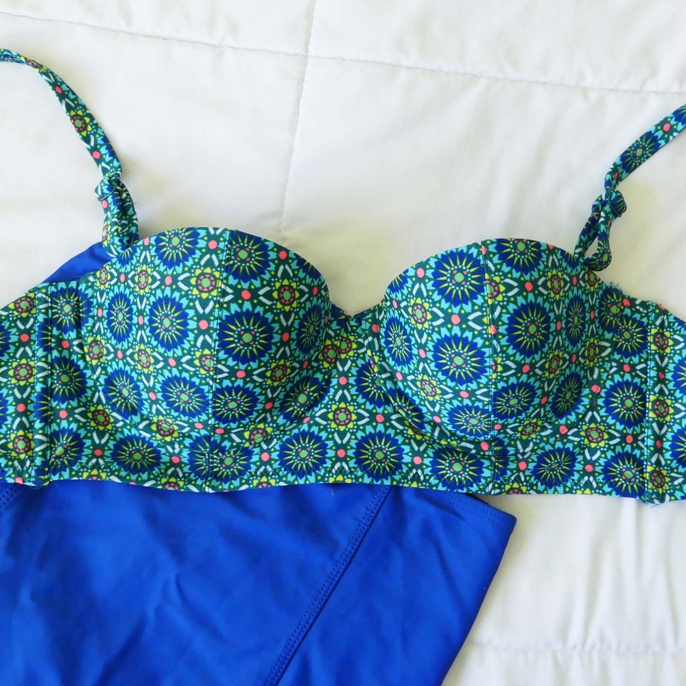 Old Navy Mosaic Print Bikini Top S